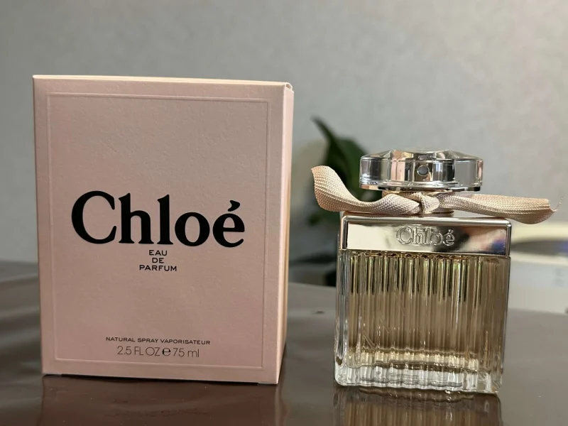 Chloé：クロエ　オードパルファム　